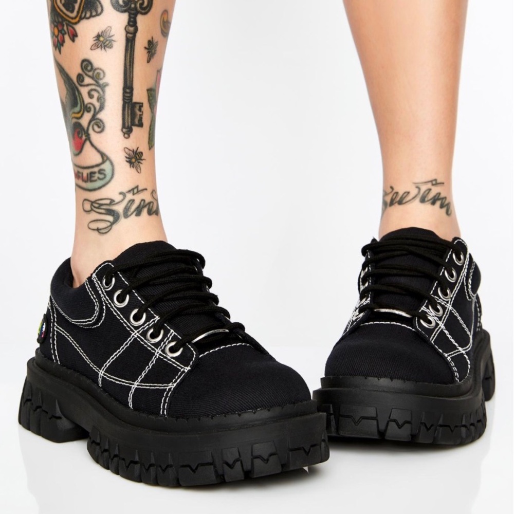 NEW Witch Wannabe Oxford Shoes dELiA*s by Dolls Kill